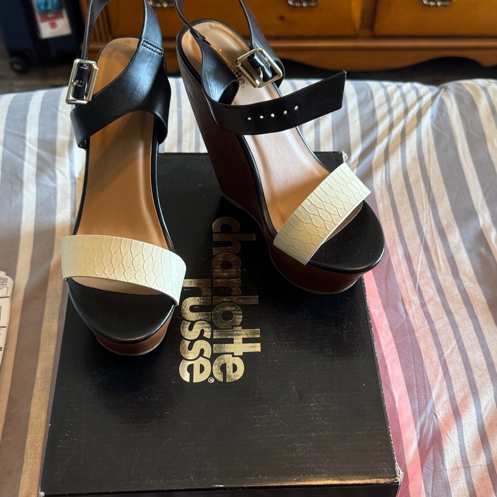 Charlotte Russe Black and Cream Wedges